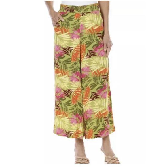 Jessica Simpson Size 1X Wide Leg Ankle/Cropped Palazzo Pants Tropical Print - Picture 1 of 2